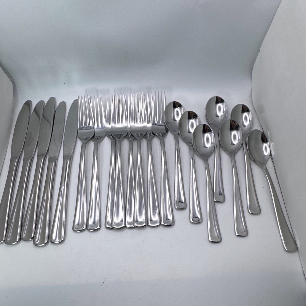 Hampton Silversmiths 235 Stainless Flatware Set 19pc Knives Forks Spoons Silver